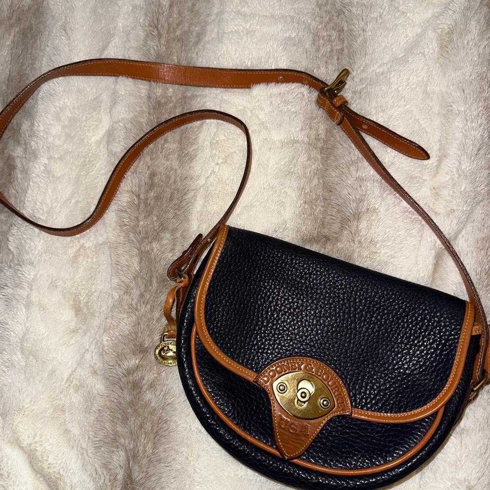 Dooney & Bourke Crossbody Bag